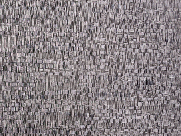 темно-коричневый