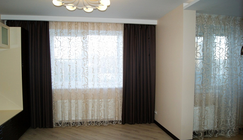 Студия, Бачуринская 8