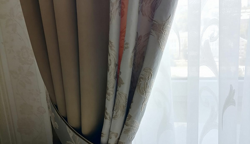 Гостиная, стачные шторы на подкладке